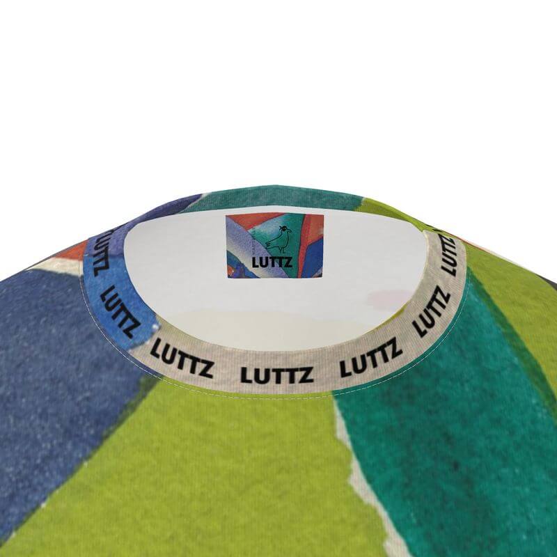 Close-up of LUTTZ oversized t-shirt collar featuring unique Mediterranean fabric design inspired by Marseille.