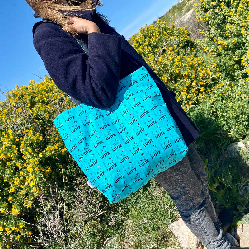 UNIQUA Classic Tote — Turquoise Energy