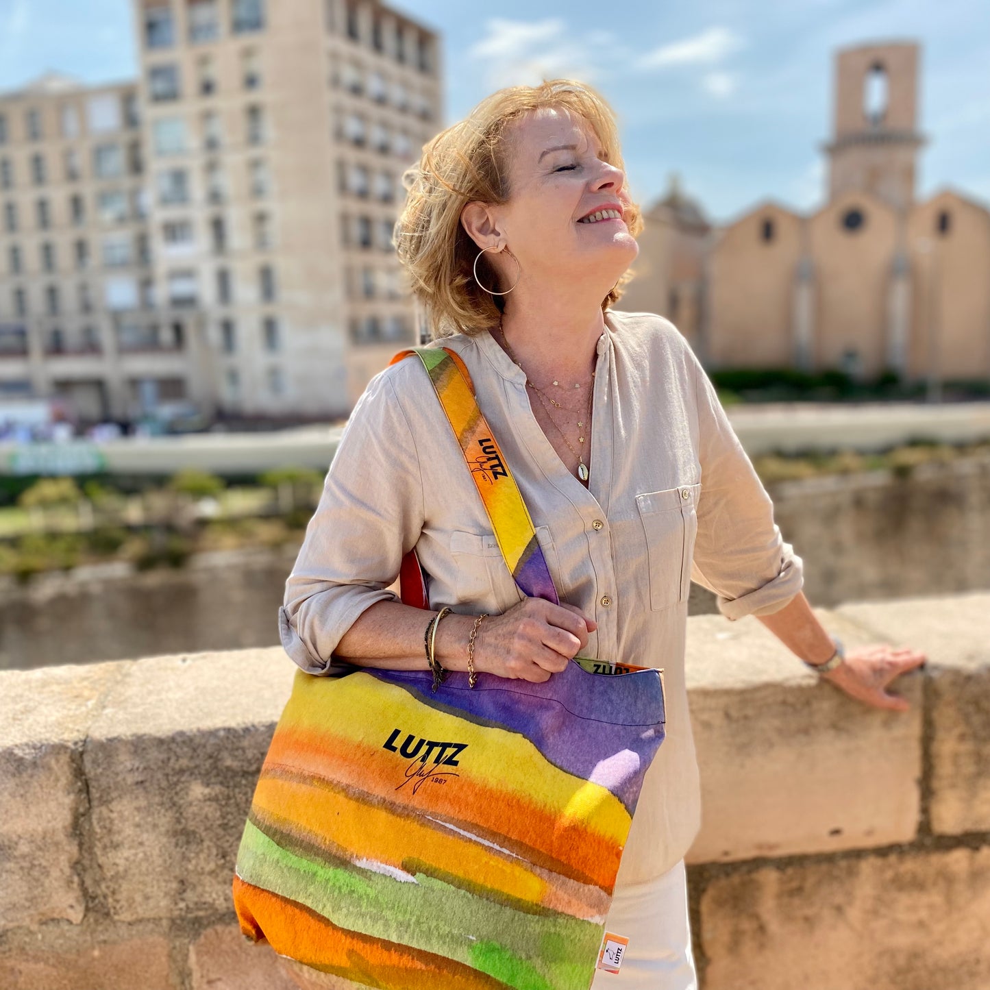 UNIQUA Daily Tote — Summer day